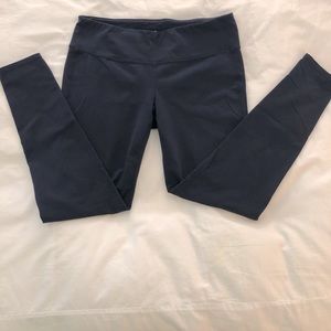 Athleta Chaturanga 7/8 tights